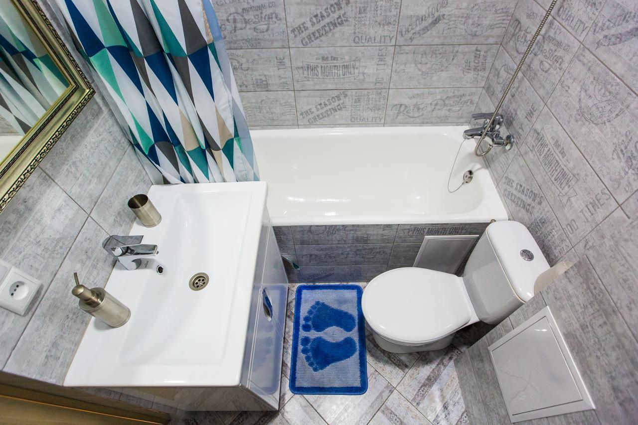 1 Bedroom Apartment Near Elizabeth'S The Cathedral Lviv Eksteriør bilde